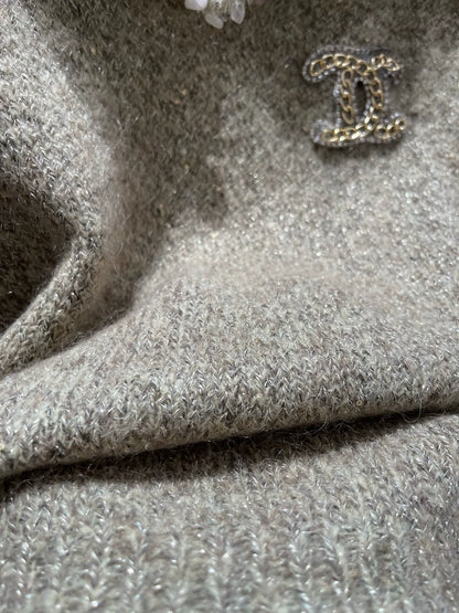 25fw Nail bead lapel sweater（Medieval Series）