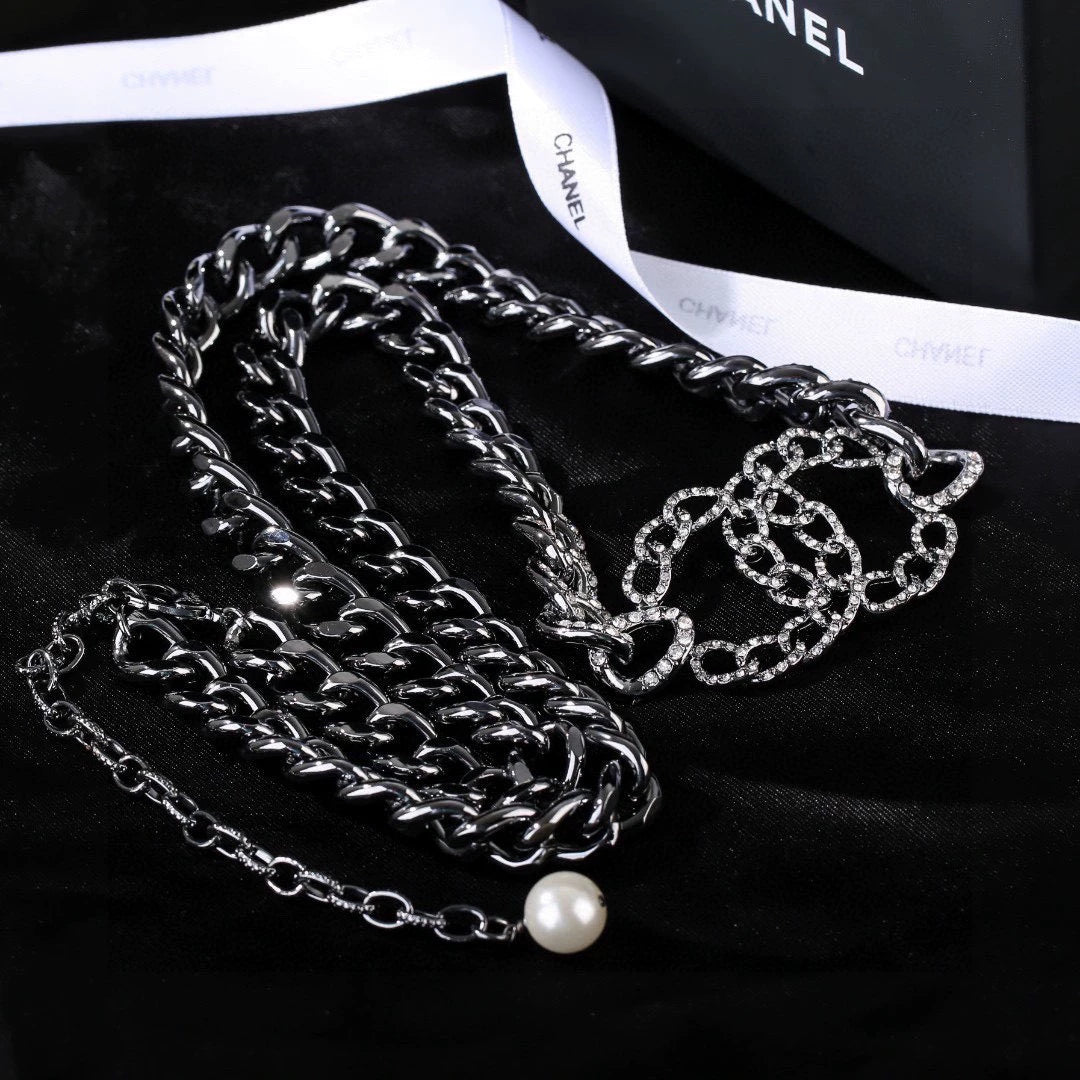 Double C waist chain