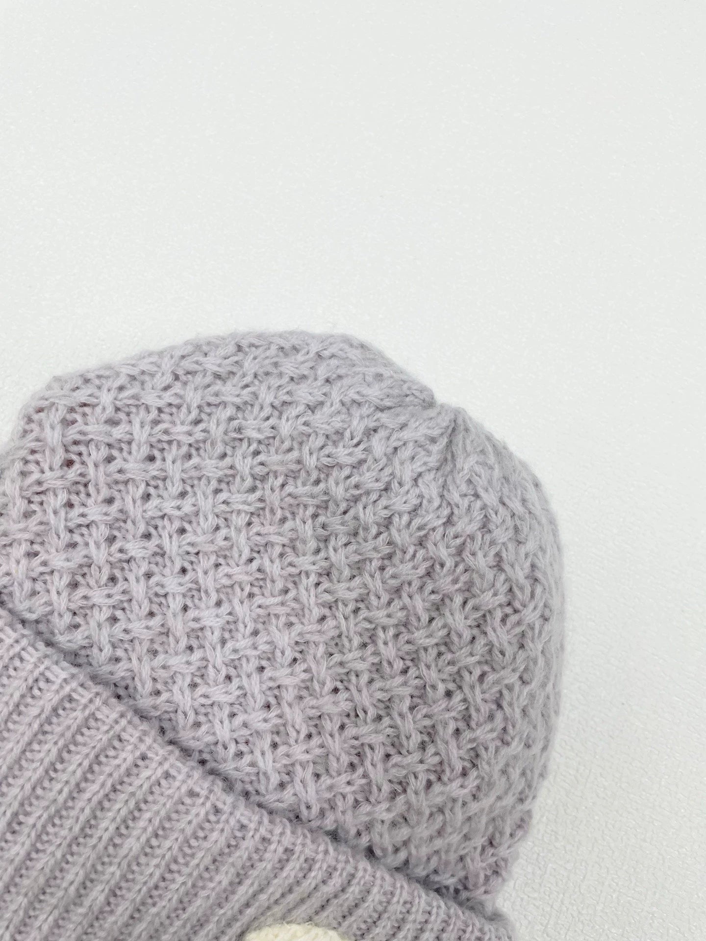 C logo knitted cold hat