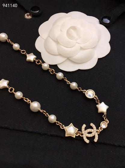 Five pointed star double layered pearl necklace