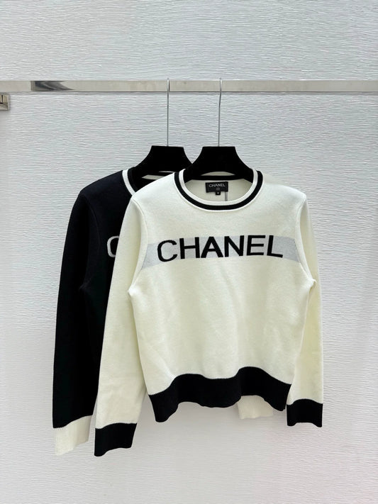 25fw Black and white color blocked knitted sweater