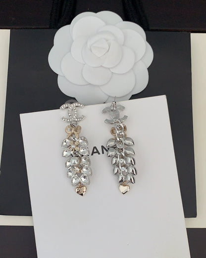 Double C wheat ear clip