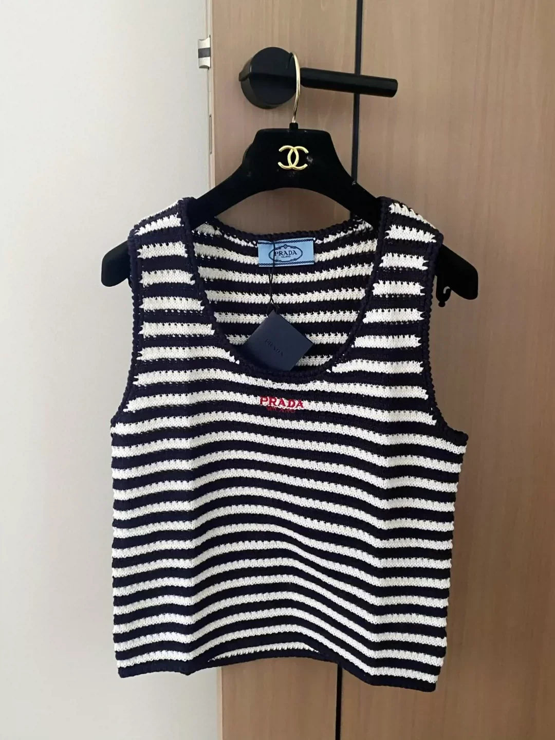 25 new summer striped knitted vest