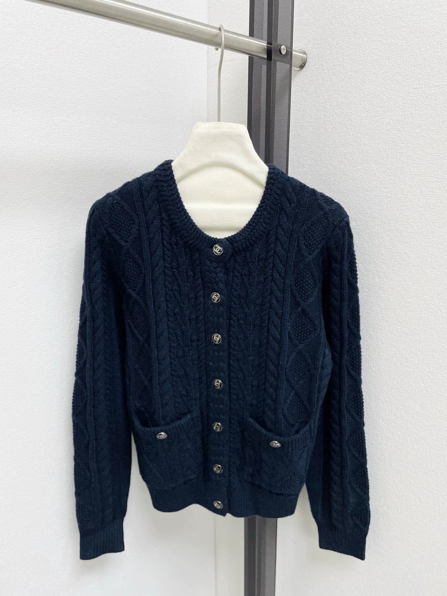 Skiing series knitted cardigan