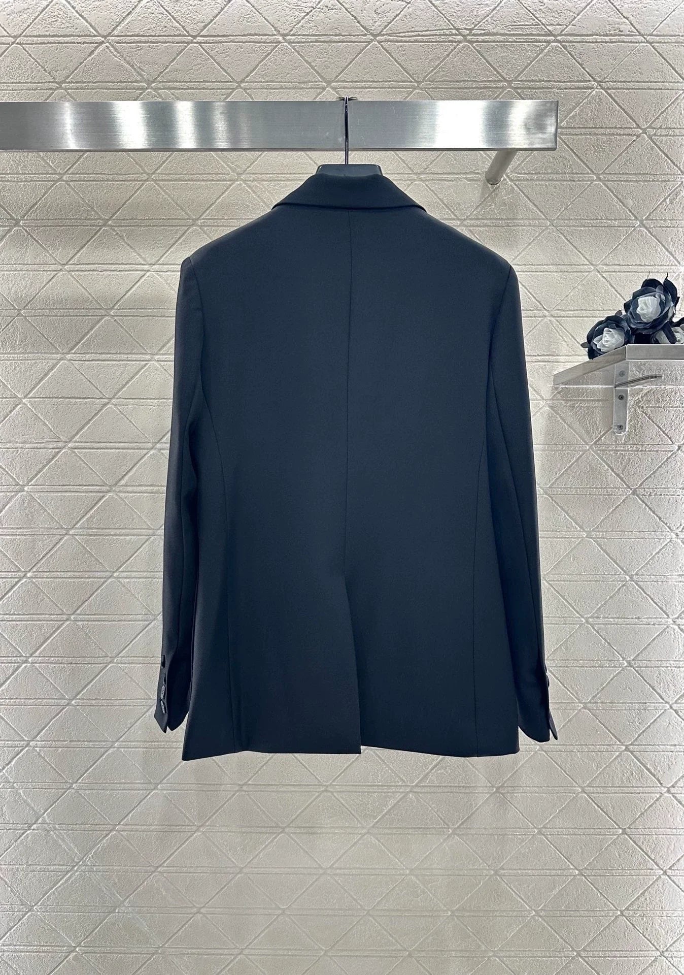 25fw Brooch suit silhouette jacket