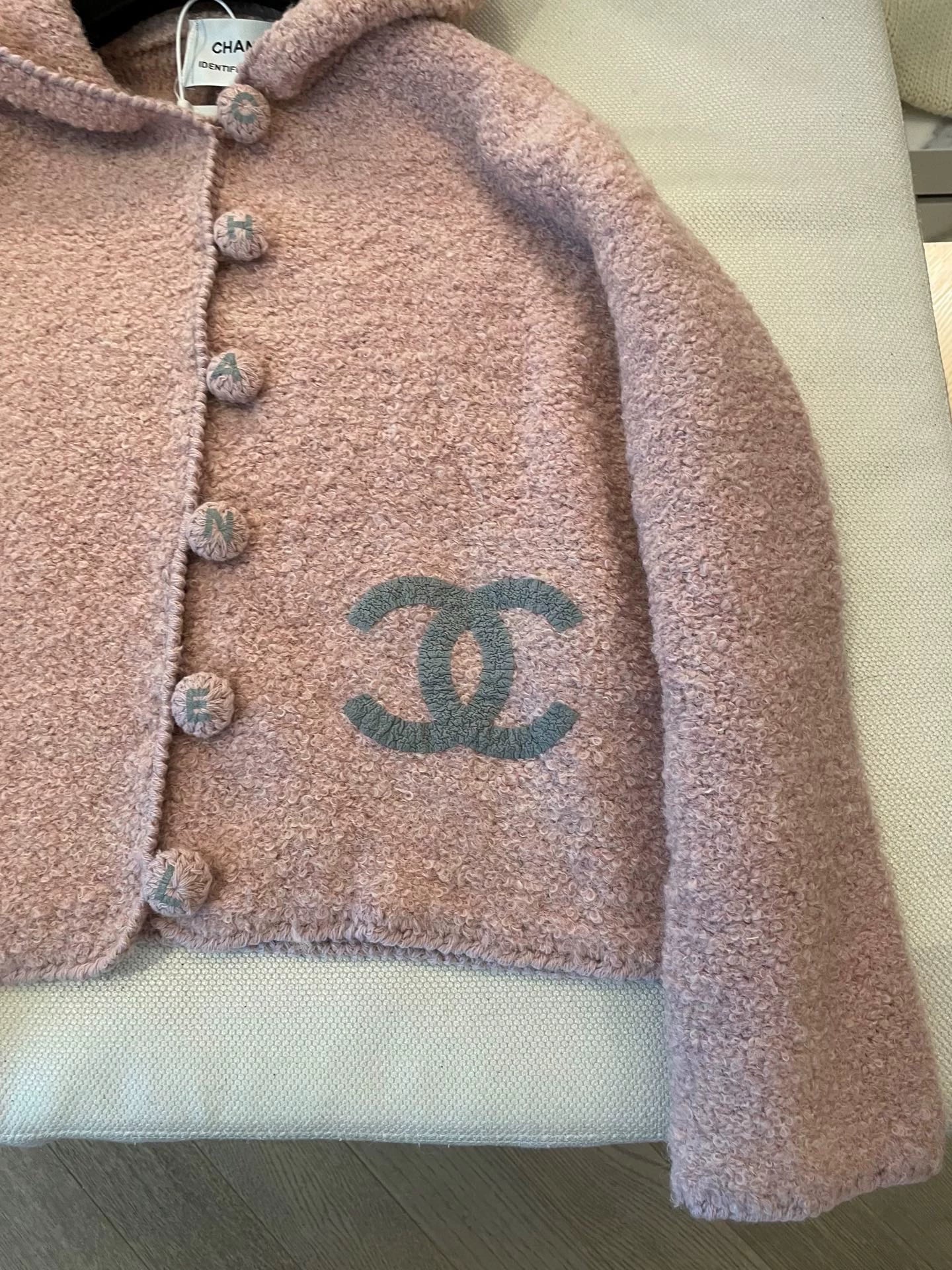 25fw Hooded lamb wool cardigan（Medieval Series）