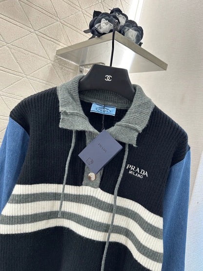 25 Splicing denim knit top