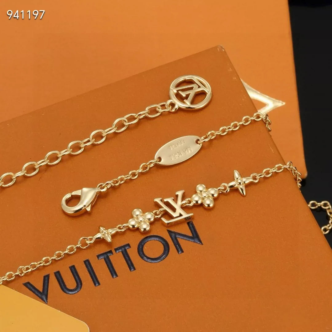 letter necklace