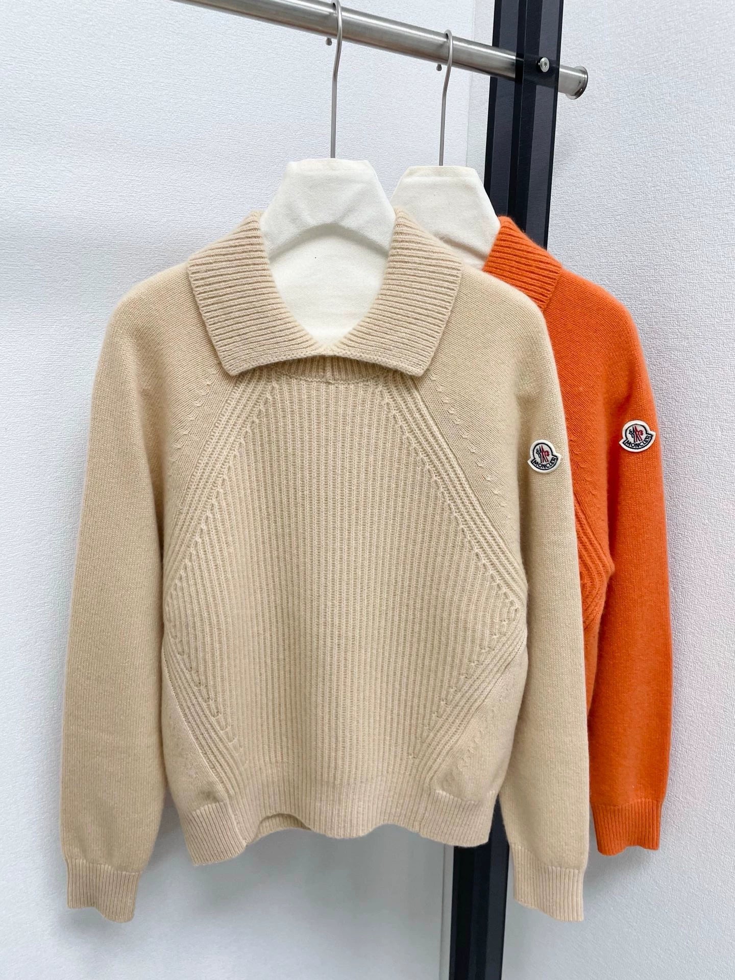25fw Slim fit pit striped sweater