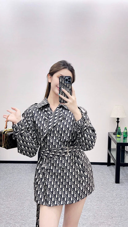 25fw Cape double breasted windbreaker