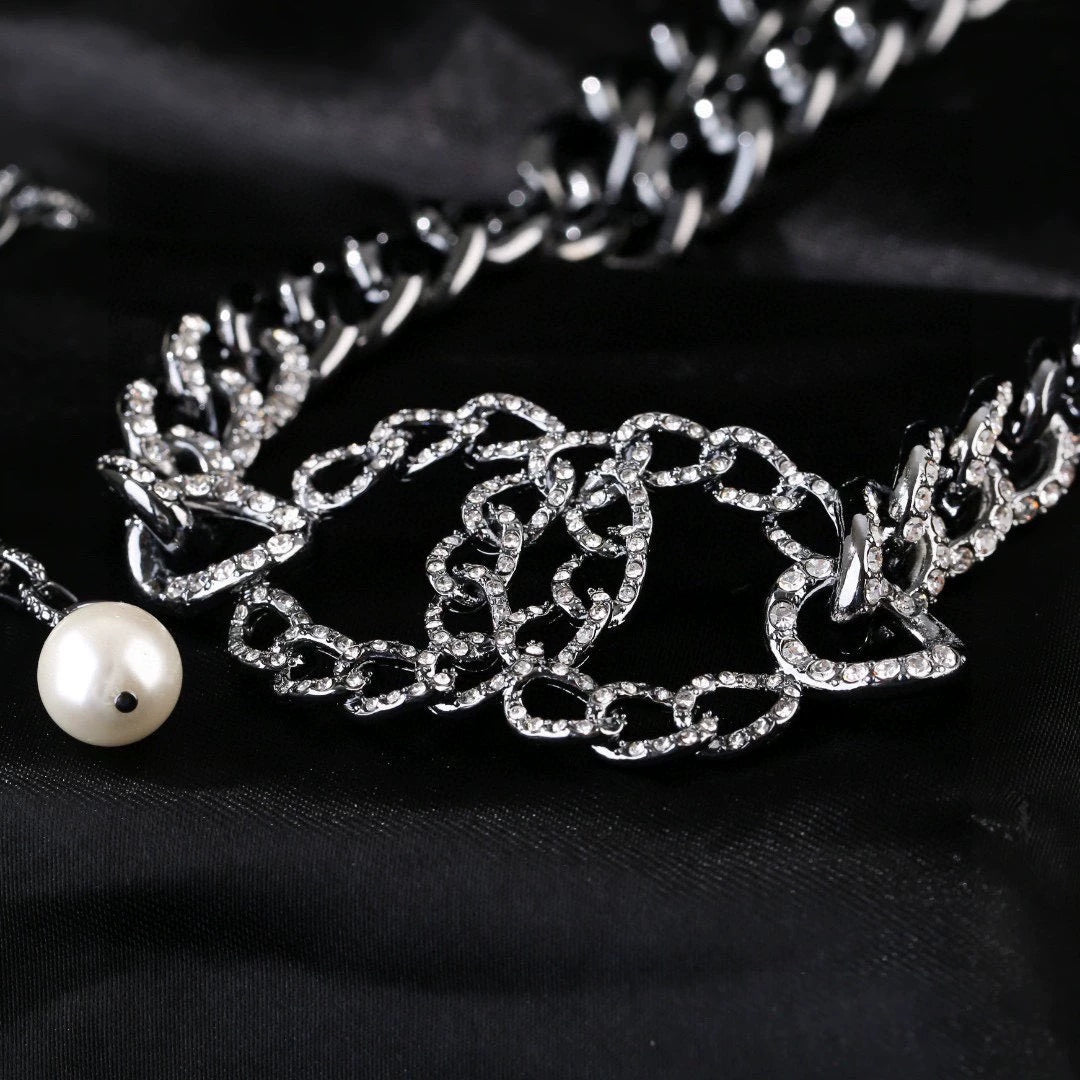 Double C waist chain