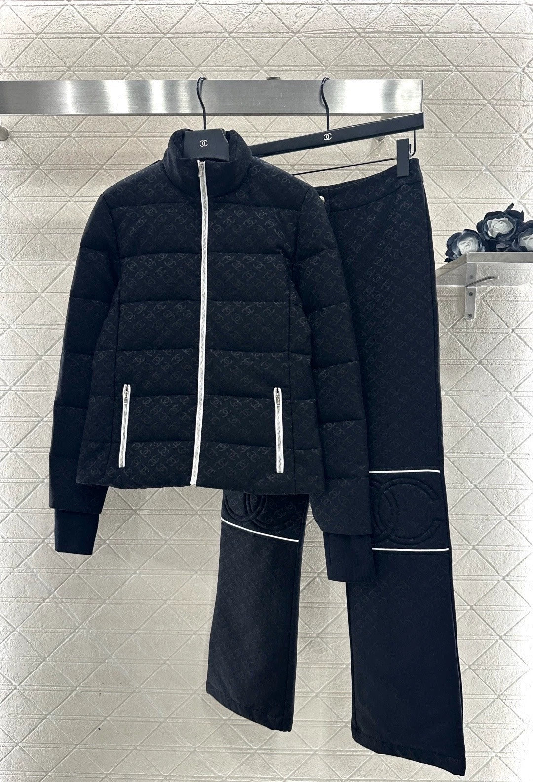 Jacquard down jacket and pants set