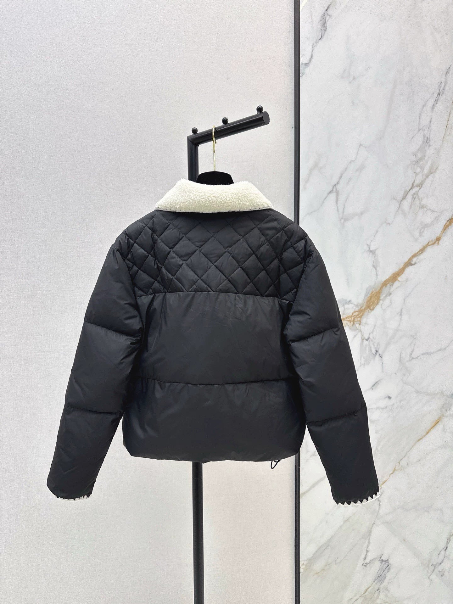 Standing collar down jacket
