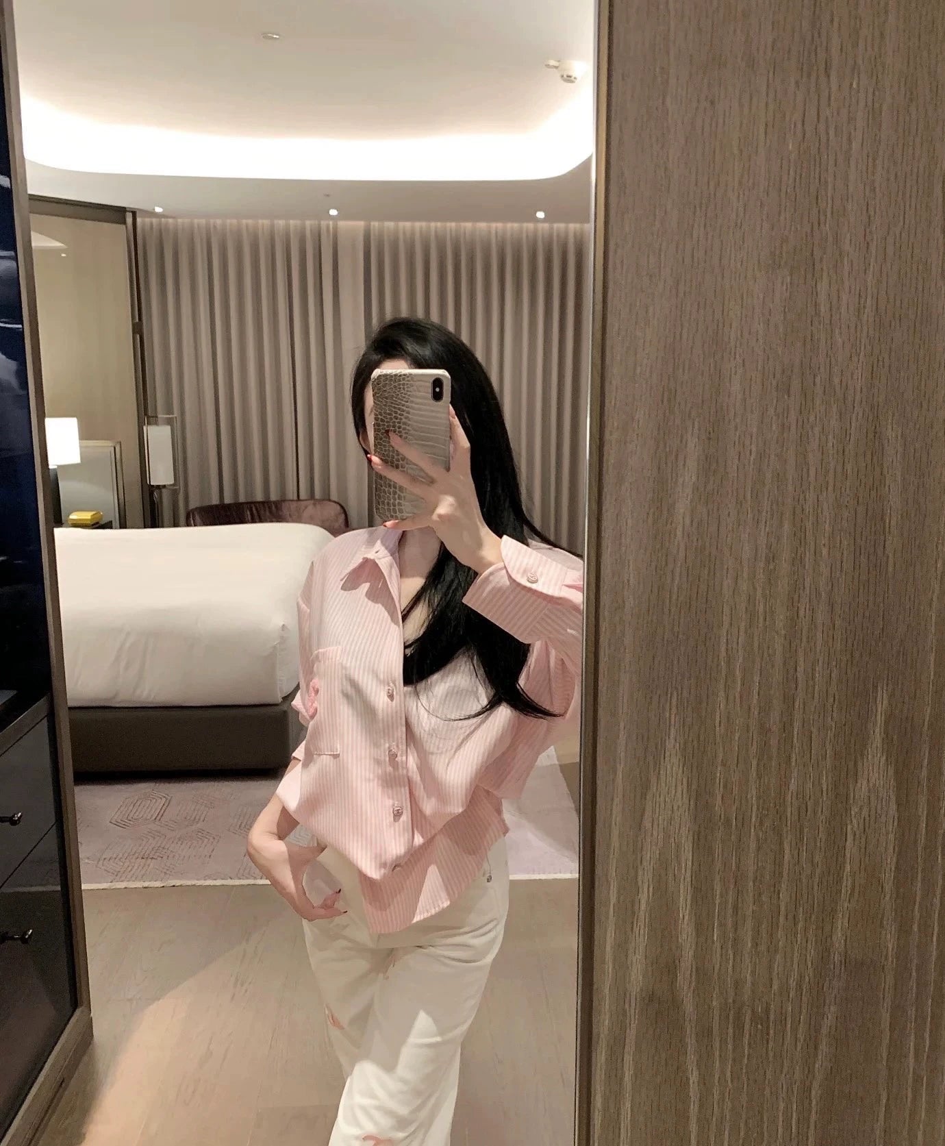 Pink striped vintage style shirt (vintage series)