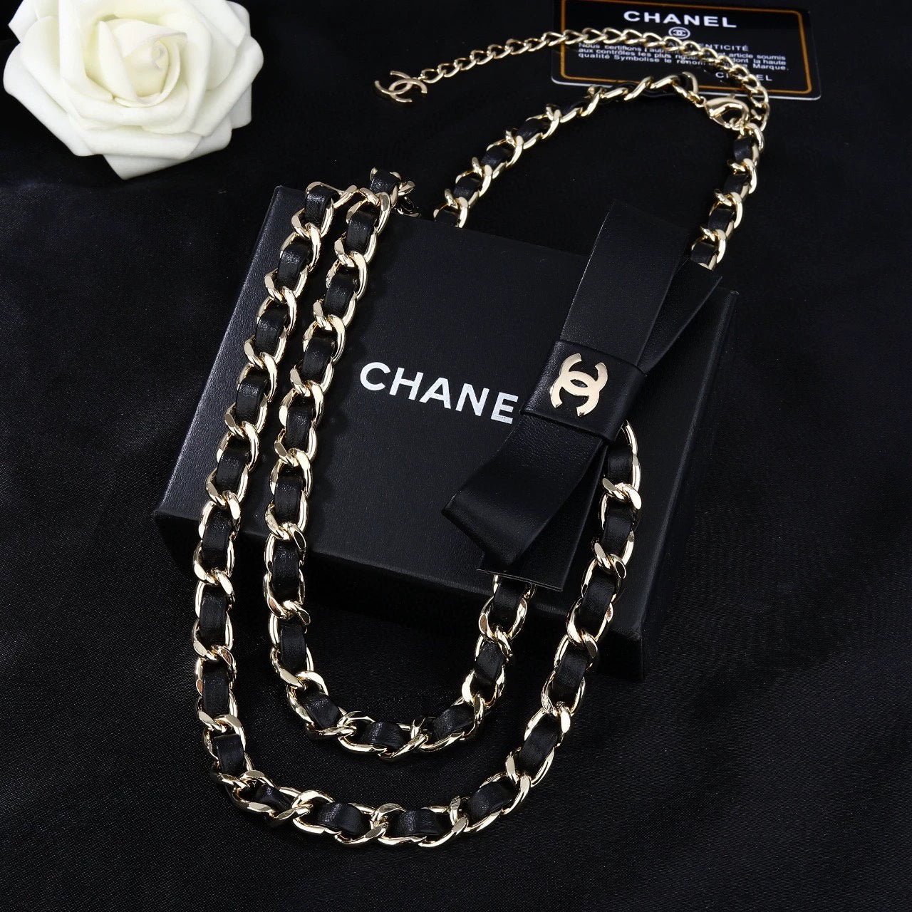 Double C waist chain
