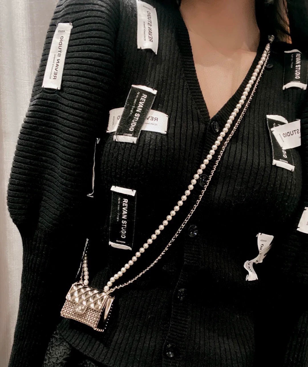 Double layer pearl crossbody metal bag