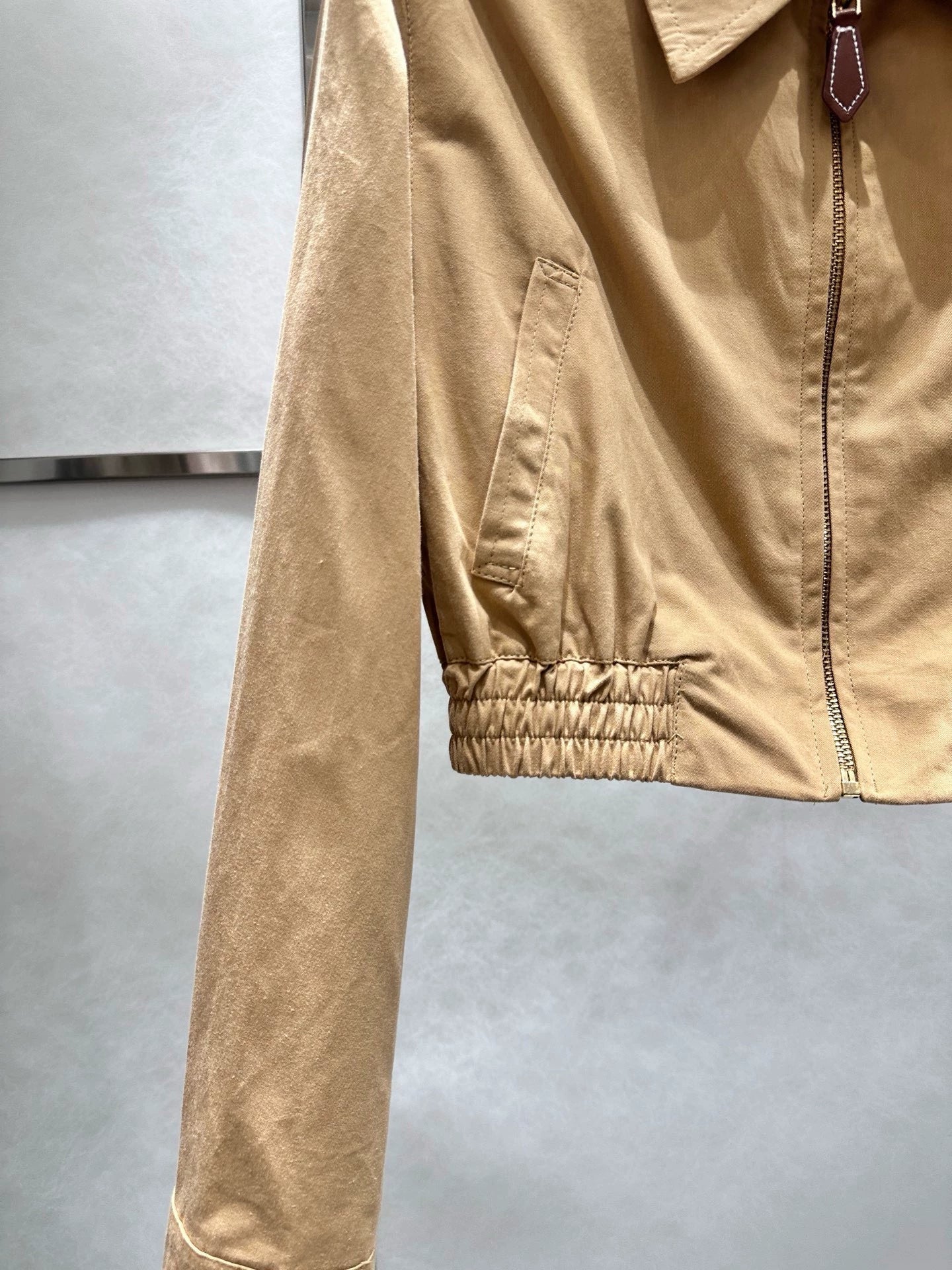 25 Lapel long-sleeved short jacket