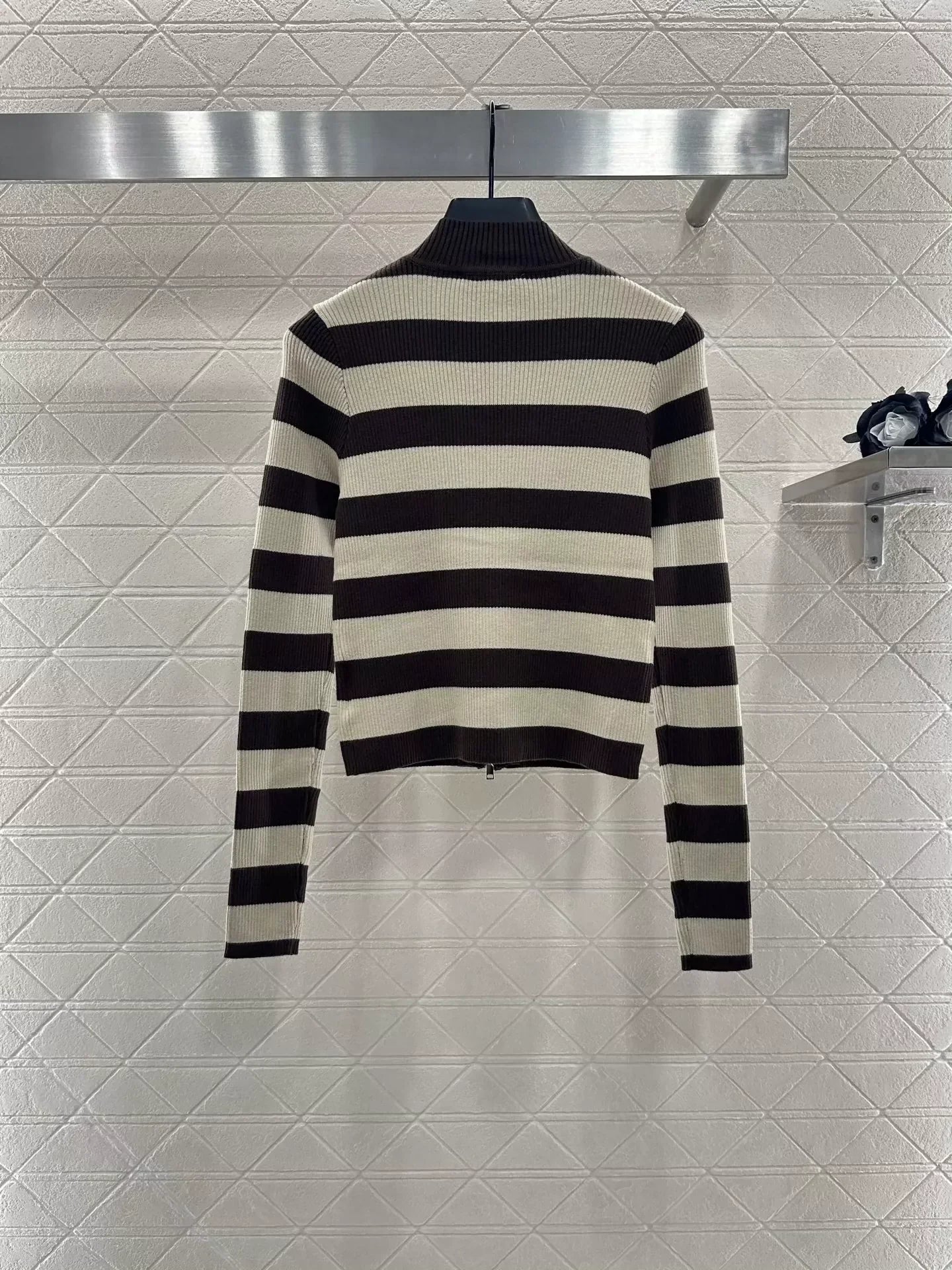 25fw Striped knitted cardigan