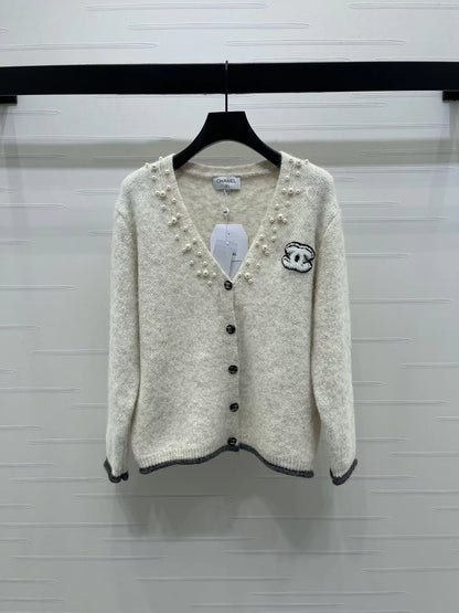 25fw V-neck pearl knitted cardigan