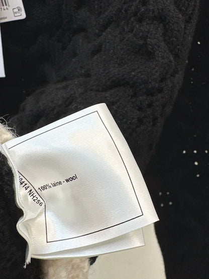 25fw Hollow knit round neck sweater