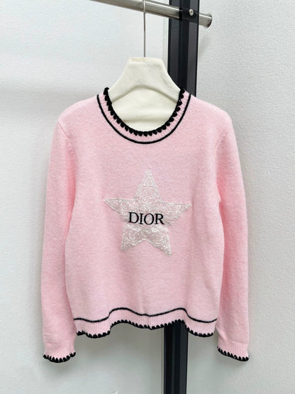 Pentagram letter embroidered sweater