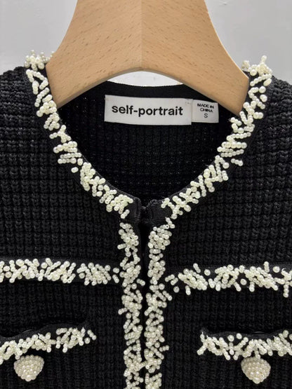 25fw Pearl Knitted Dress