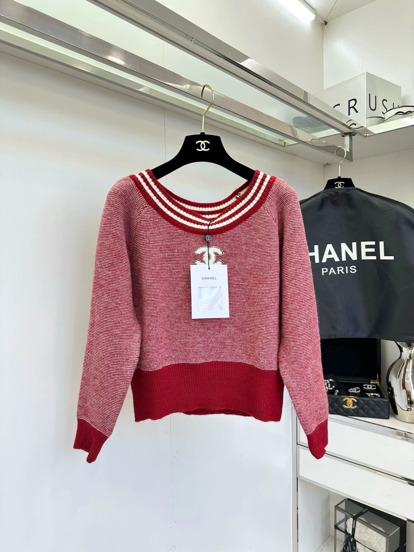 25fw Striped large round neck sweater