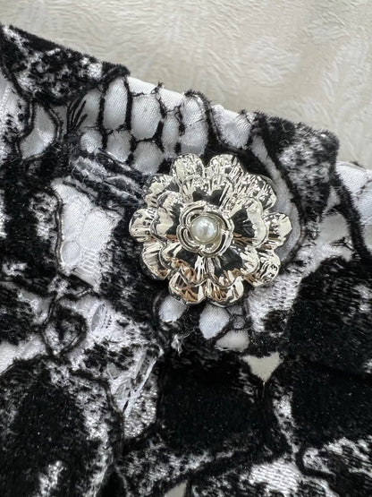 Lace small fragrant trumpet pants