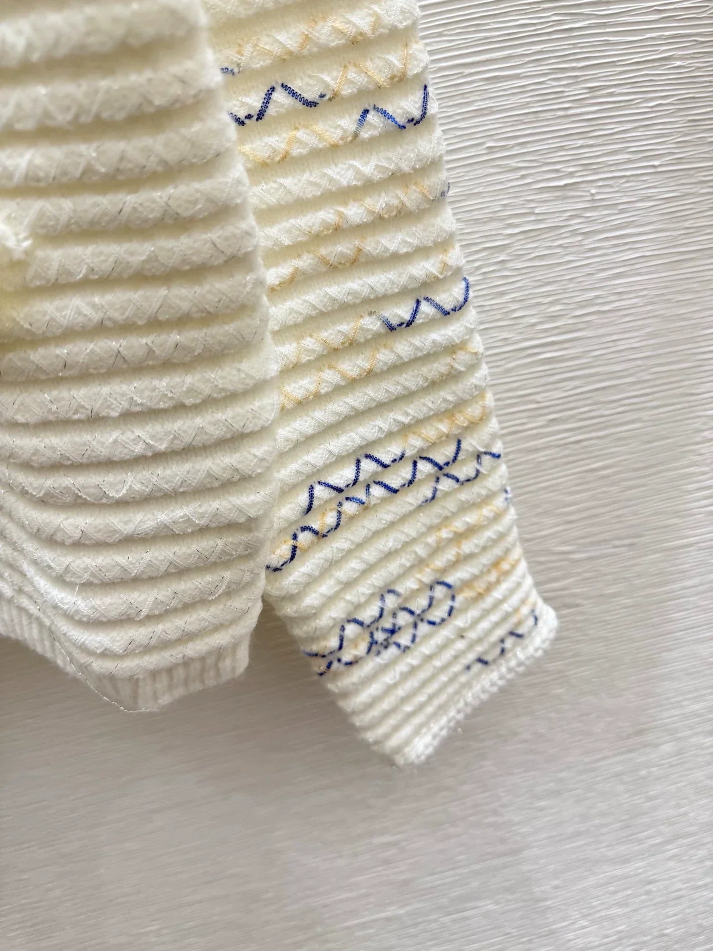 25fw knitted cardigan