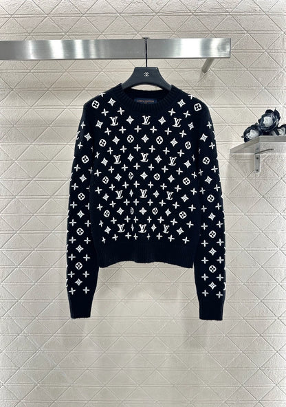 25fw Knitted pullover sweater