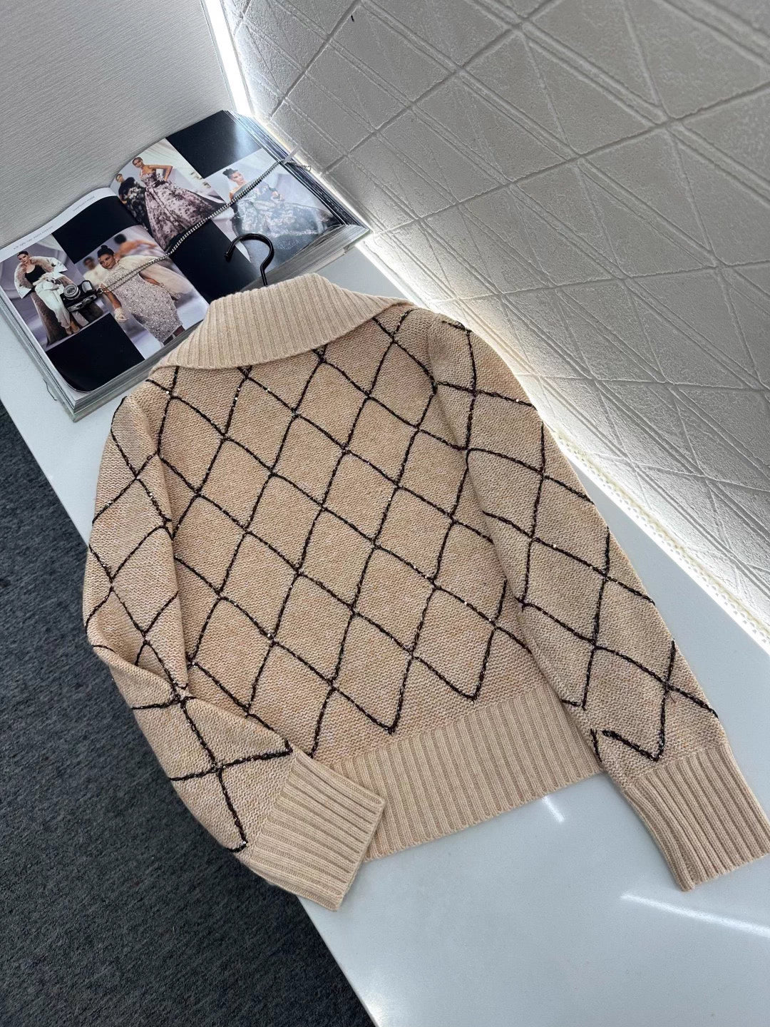 Large collar diamond grid zipper knitted jacket