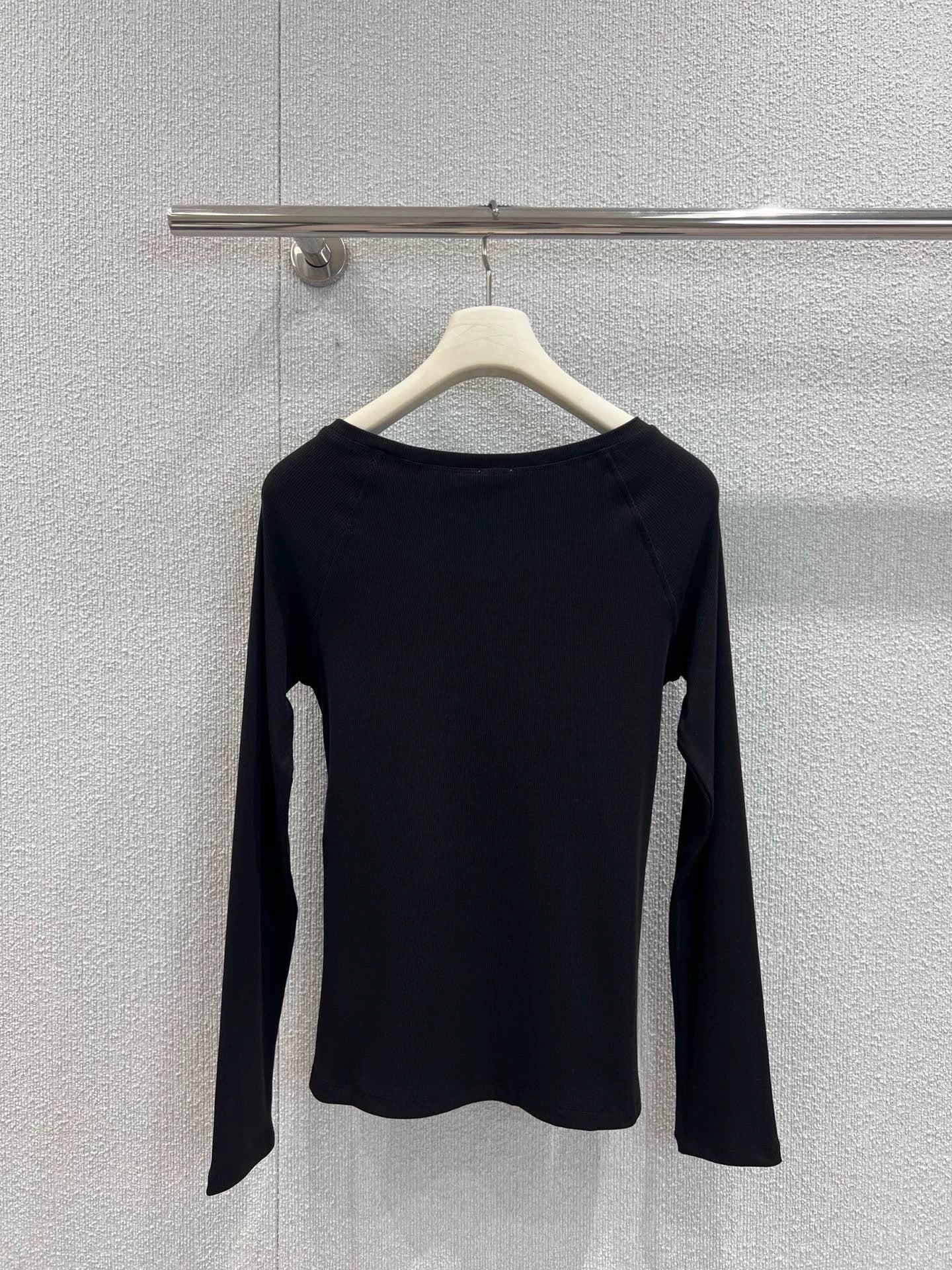 25Fw micro embroidered long sleeved base T-shirt