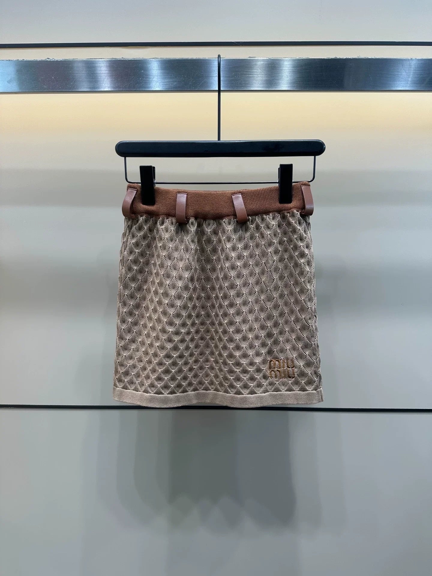 25 Summer new style dark pattern diamond tube top + skirt suit