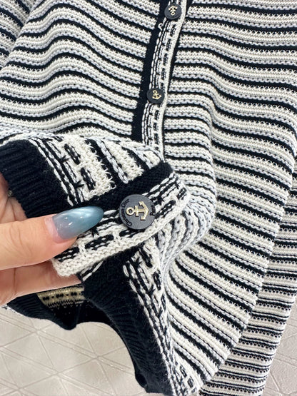 Striped contrasting knit round neck cardigan