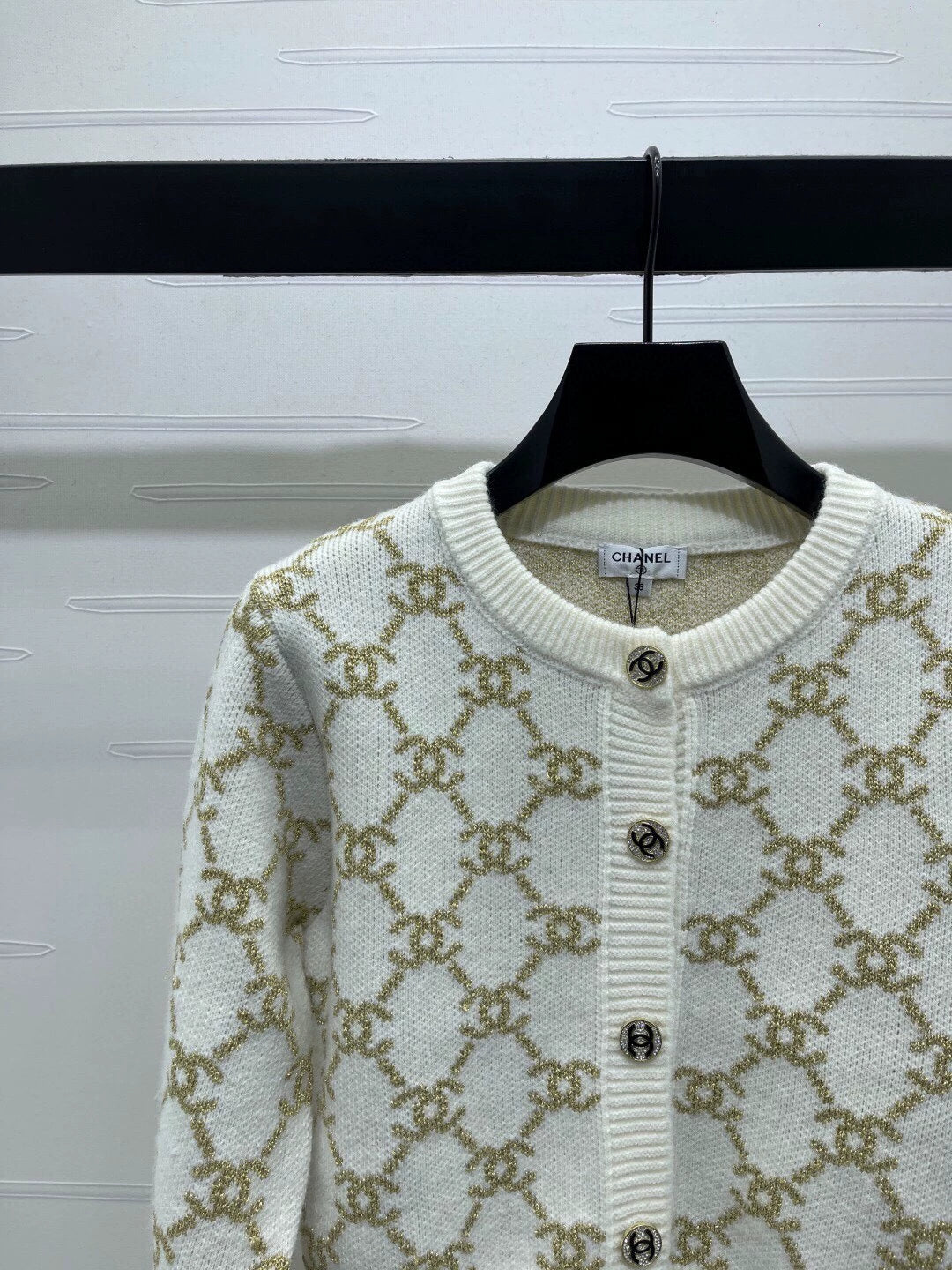 Jacquard knitted cardigan