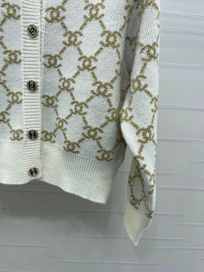 Jacquard knitted cardigan