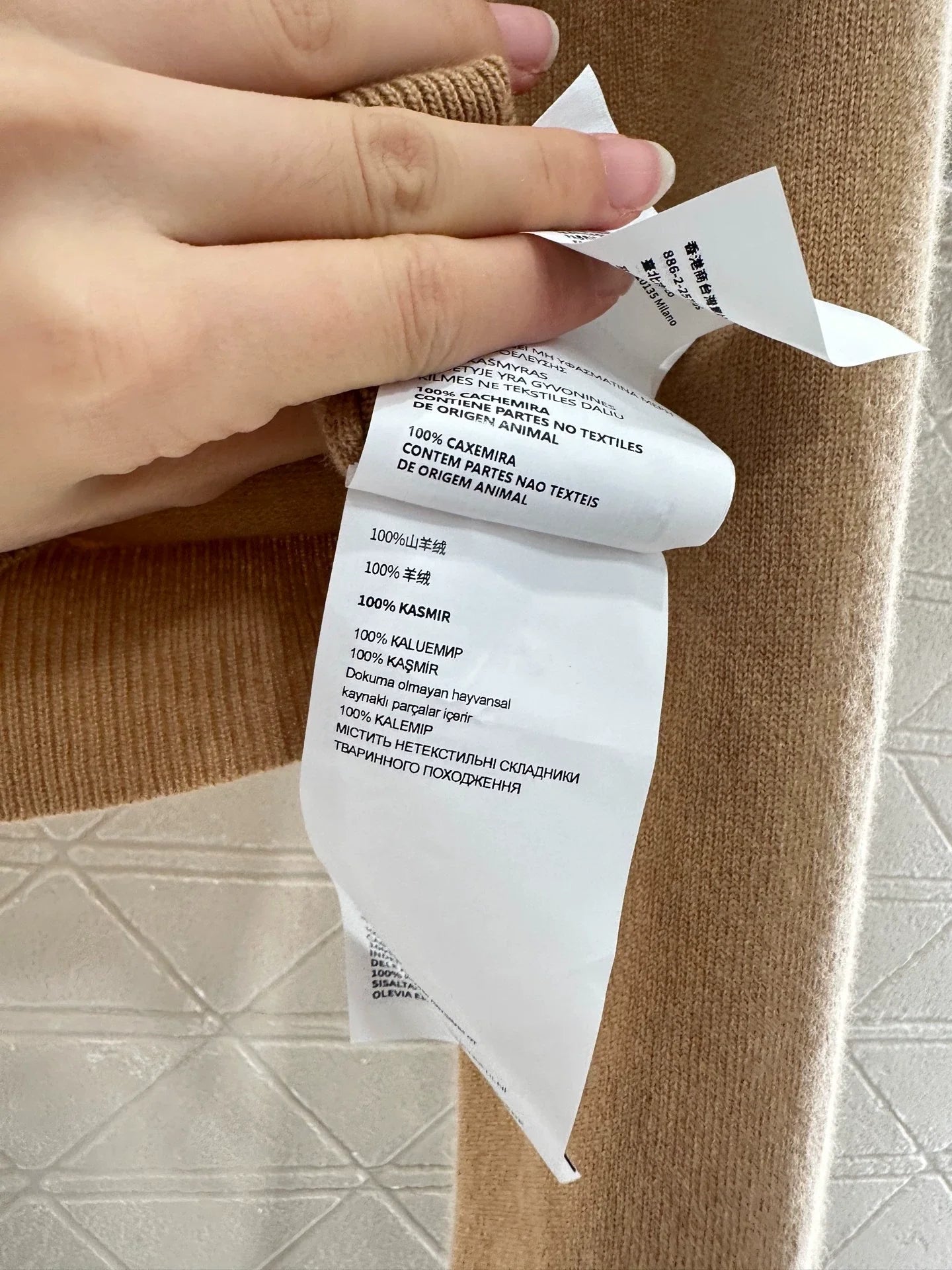 25fw Knitted long sleeved collar