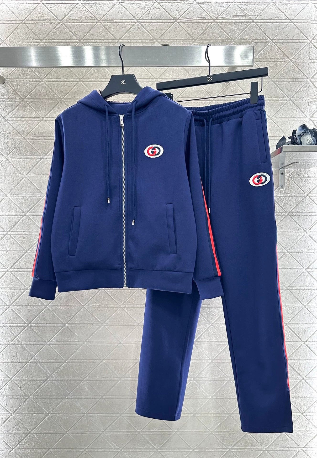25fw Hooded jacket and pants set