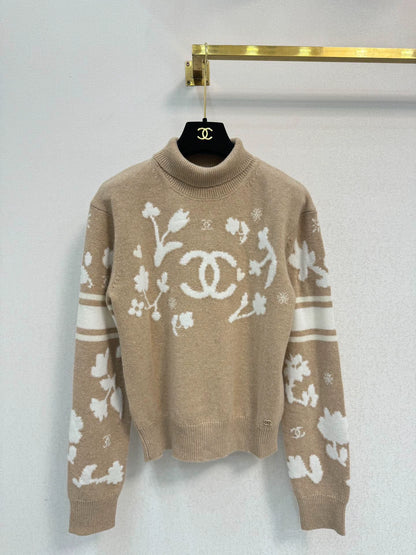 Cashmere high neck sweater