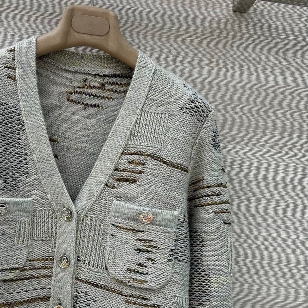 25fw Grey Knitted Cardigan