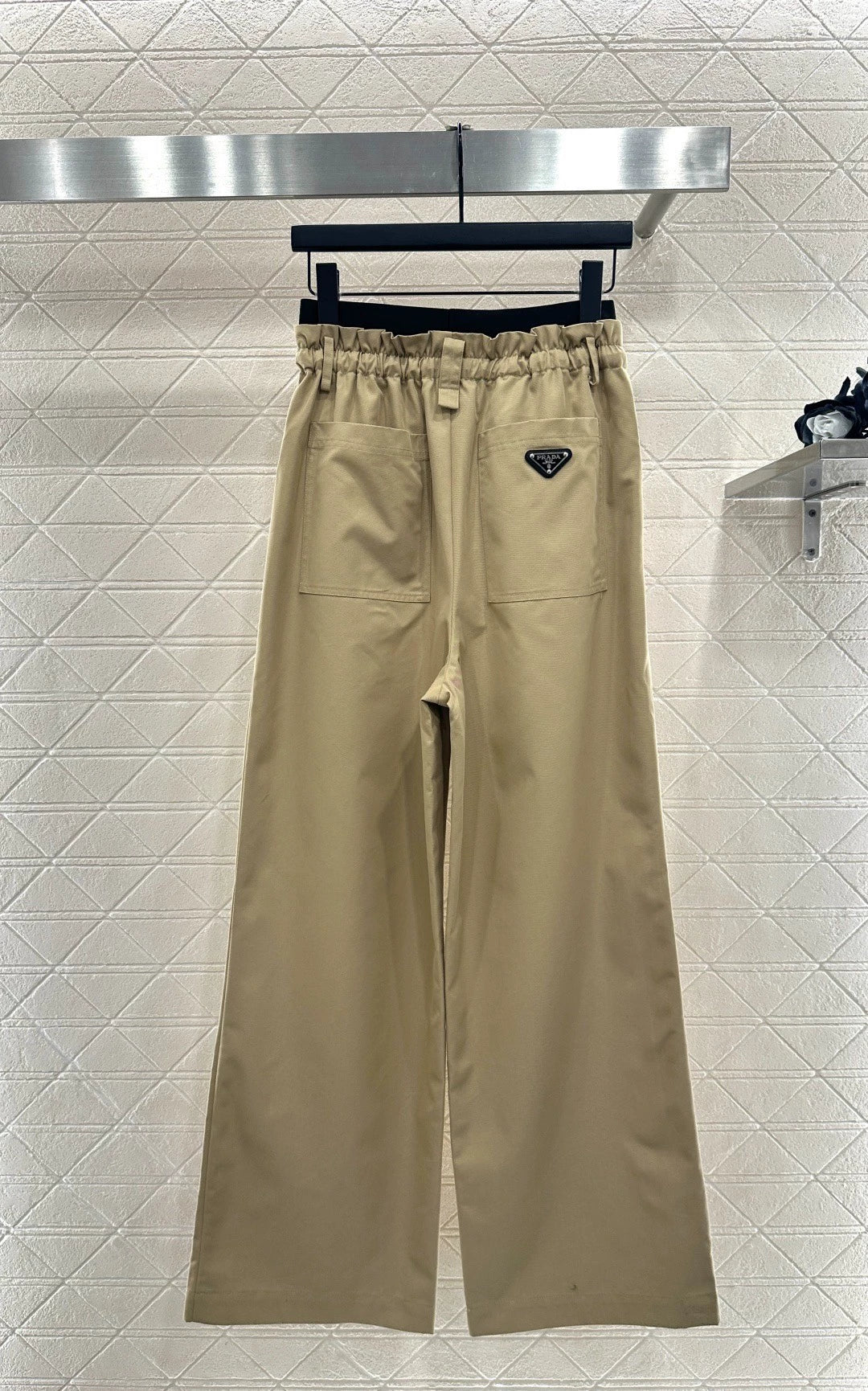 Splicing contrasting ribbon wide leg pants