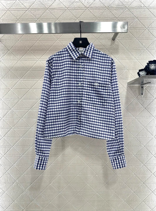 Lace collar blue and white checkered shirt