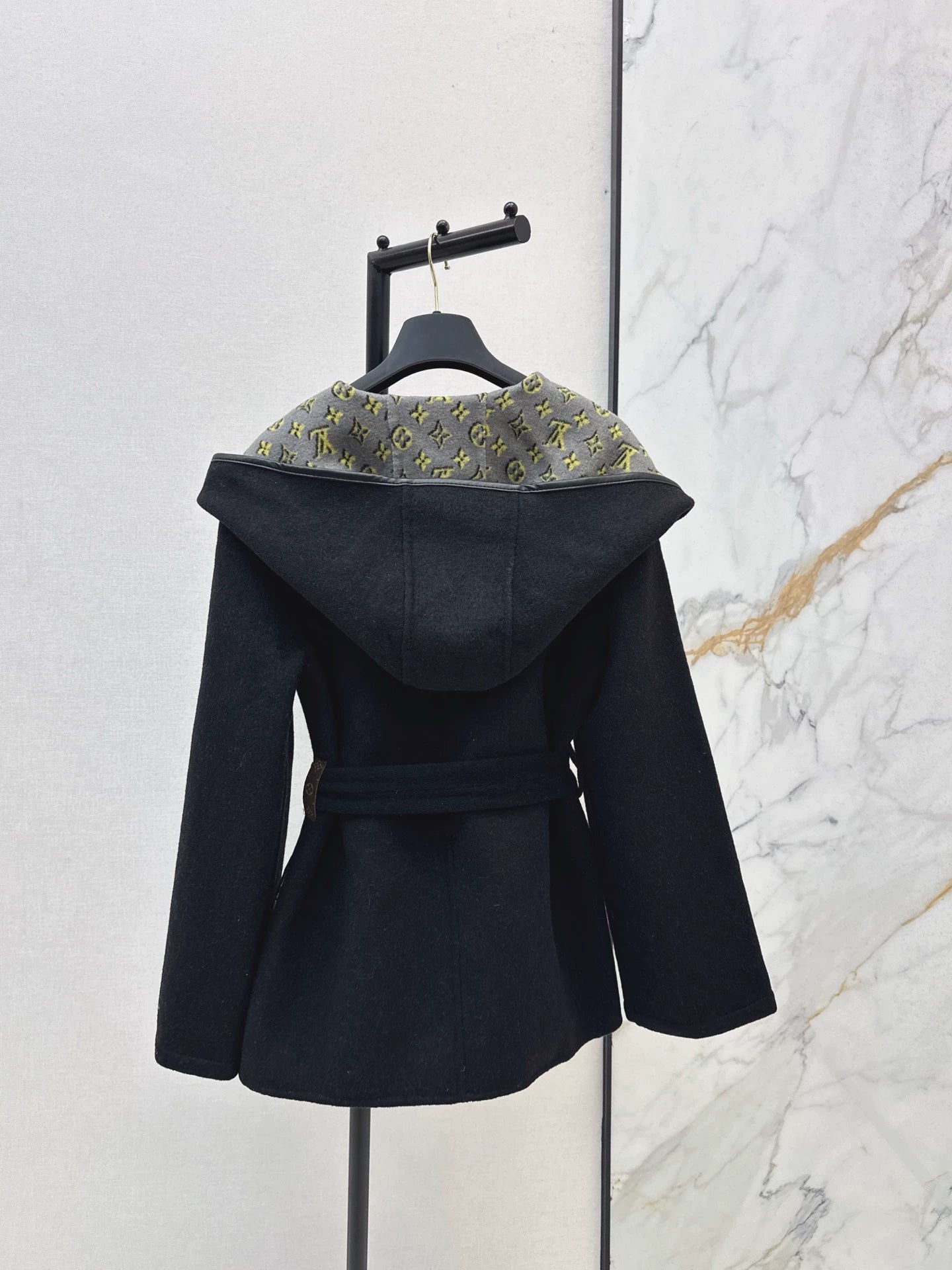 Double sided wearable classic short hooded coat