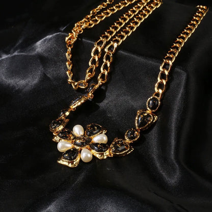 Amber CC waist chain