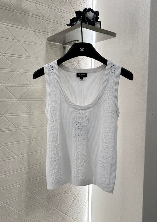 25fw Hollow knit vest
