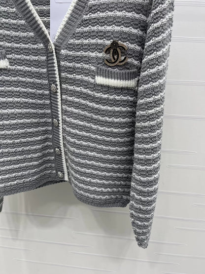 V-neck knitted striped cardigan