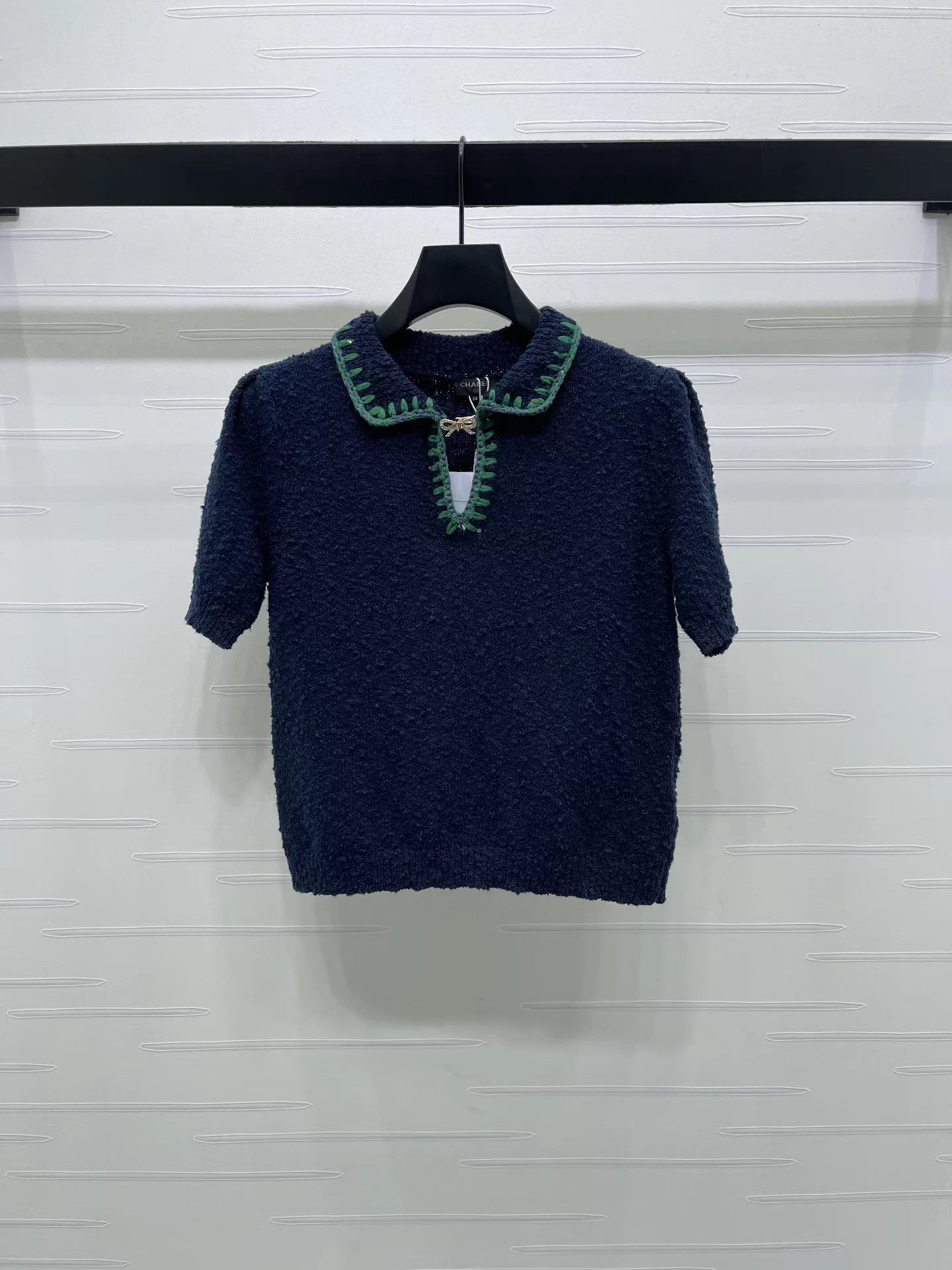 Color blocking lapel short sleeved shirt