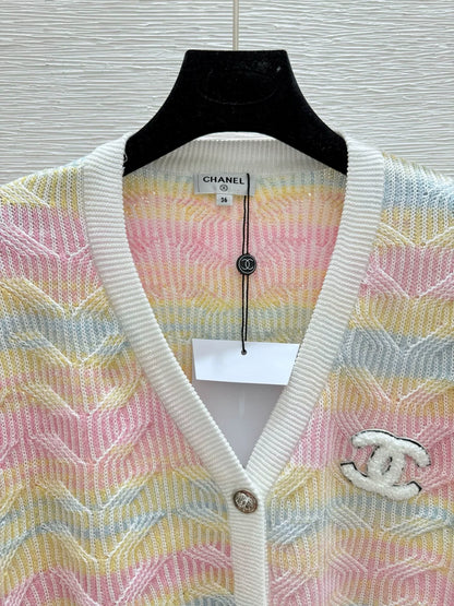 25fw Rainbow striped knitted cardigan