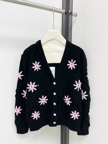 V-neck cardigan flower embroidery knitted cardigan