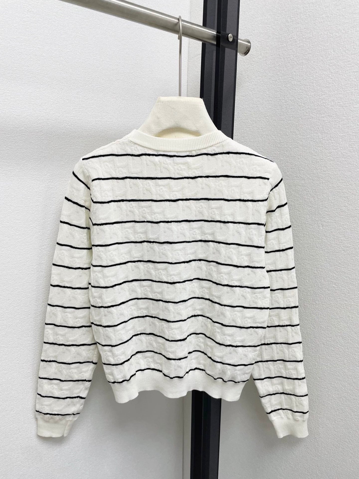 25fw Embroidered long sleeves with letters